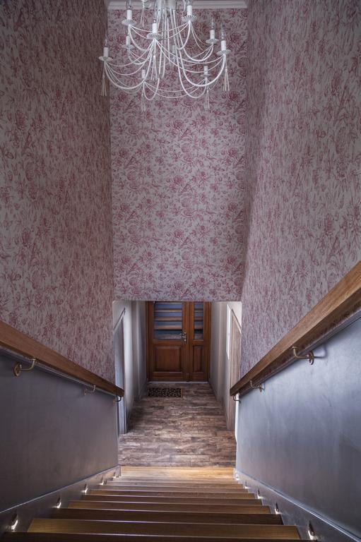 Apartamenty Willa W Dolinie 타르노프 외부 사진